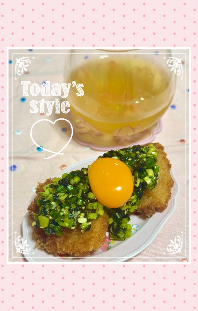 フライ料理のソースとしても、やみつきネギ塩ダレは合う