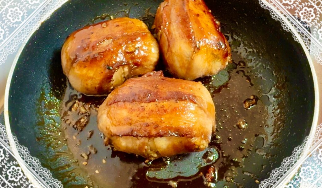 シソご飯の肉巻きおにぎり
作り方6

