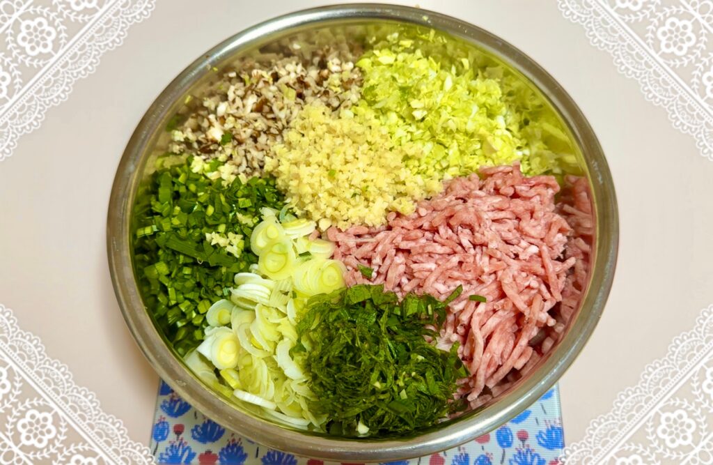 野菜たっぷり餃子
作り方1