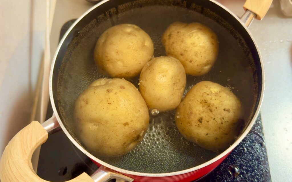 濃厚ポテトサラダ作り方1