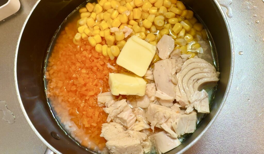 ツナとコーンバターの炊き込みご飯　作り方3