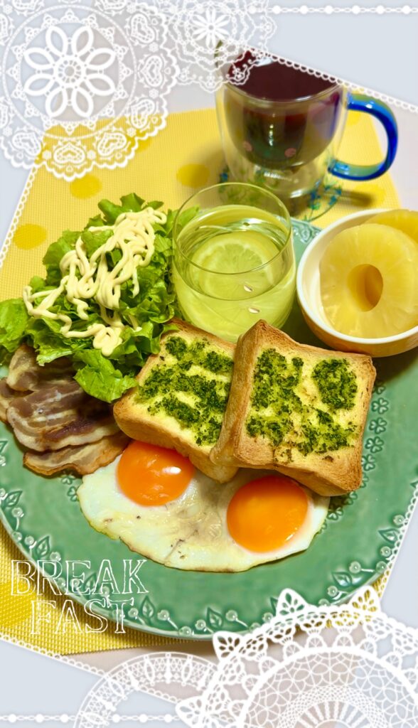 ガーリックトースト朝食プレート 完成写真1