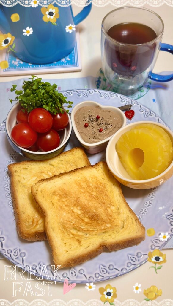 鶏レバーペーストで楽しむ休日ブランチ 完成写真1