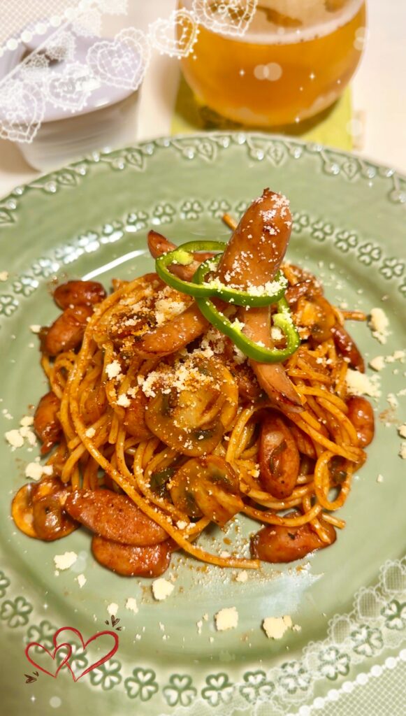 ソーセージたっぷり 大人のナポリタン　完成写真2