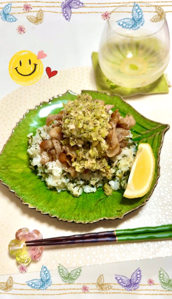 塩レモンネギダレで楽しむ、お家豚バラ丼　完成写真1