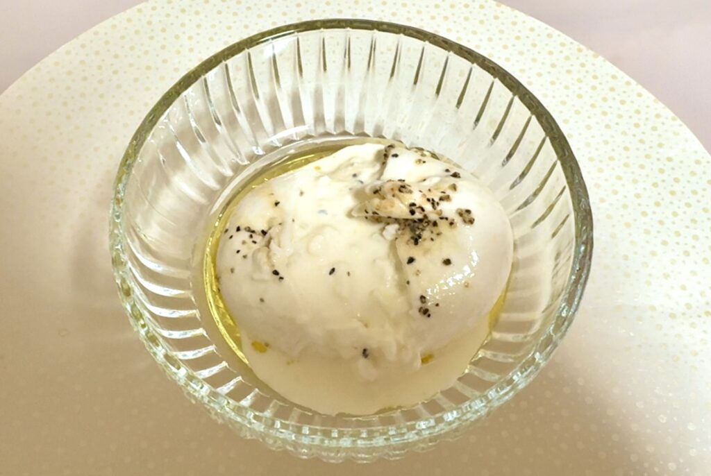 最近のお気に入り♡ブッラータチーズの楽しみ方｜前菜にもデザートにもおすすめ　活用方法5