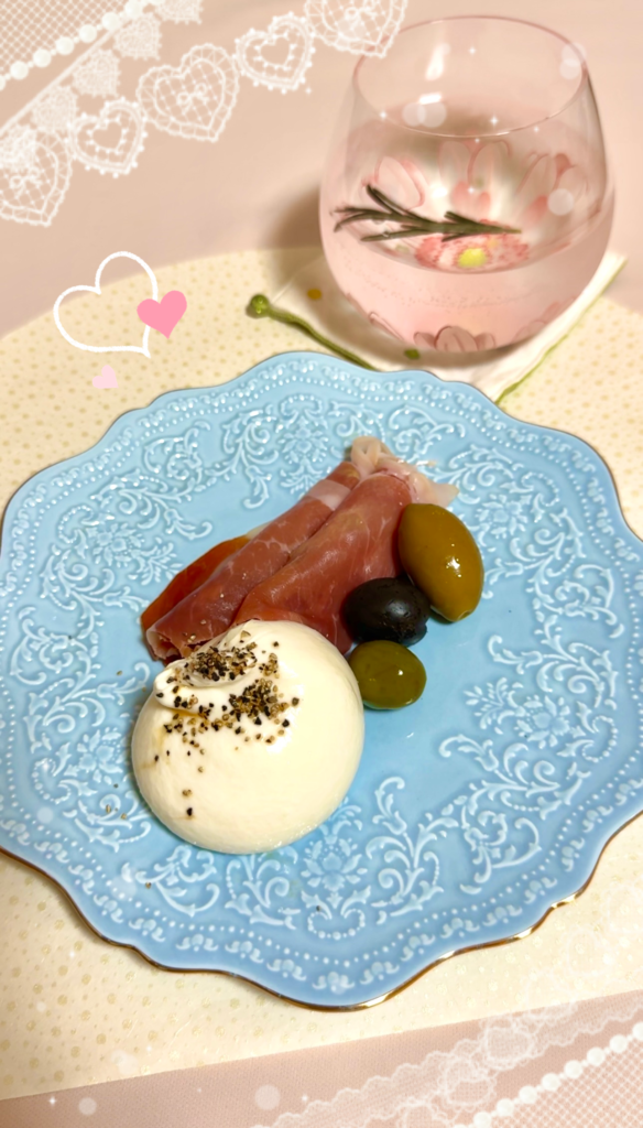 最近のお気に入り♡ブッラータチーズの楽しみ方｜前菜にもデザートにもおすすめ　活用方法3