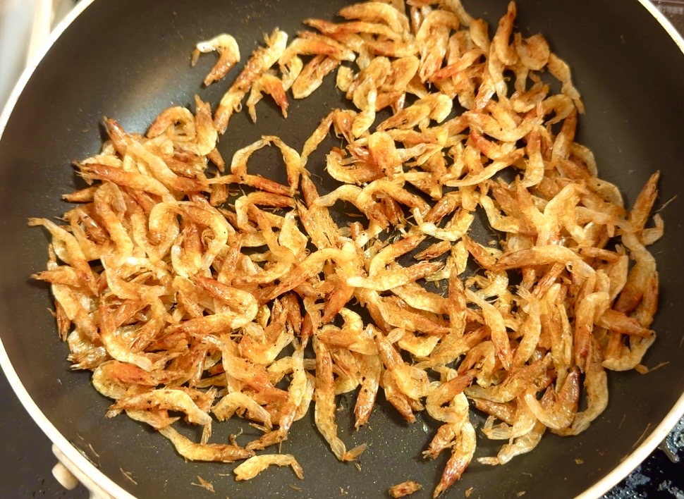 桜エビと大葉のだし香るおにぎり|もち米入りで冷めても美味しい混ぜ込みおにぎり 作り方5